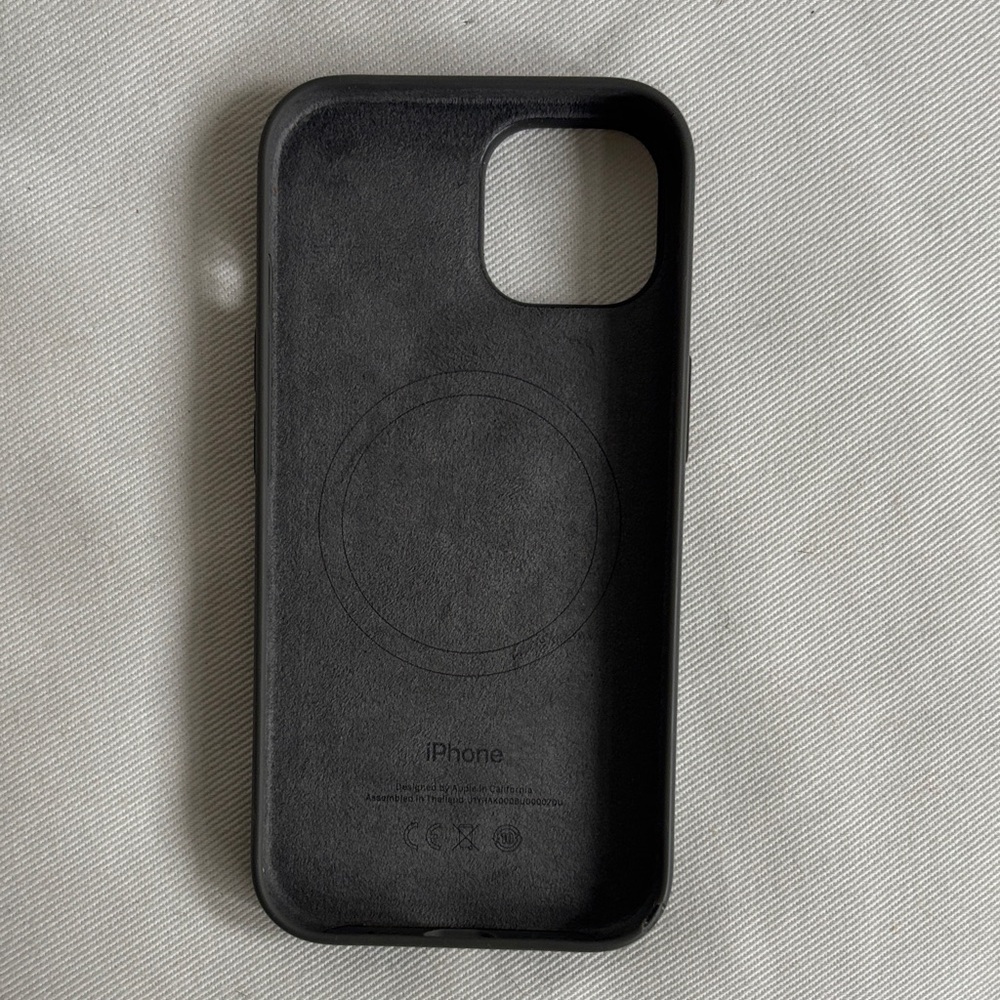 Apple Dark Grey Leather iPhone Case with MagSafe